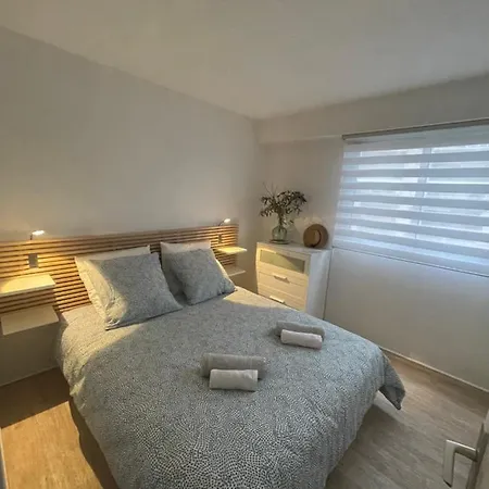 Apartment Le Week Riviera: Spacious 3-star In With Terrace And Garage Cannes