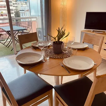 Le Week Riviera: Spacious 3-star In With Terrace And Garage Apartment Cannes