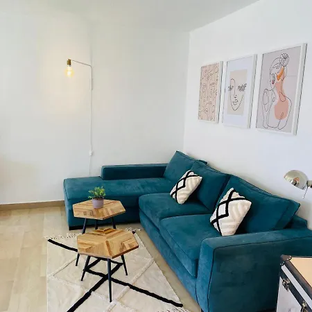 Le Week Riviera: Spacious 3-star In With Terrace And Garage